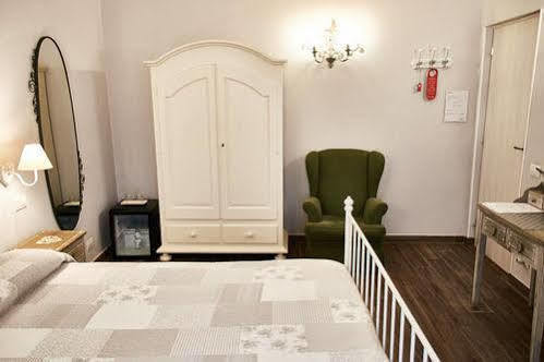 Guest house Ale & Niki'S Home 3*